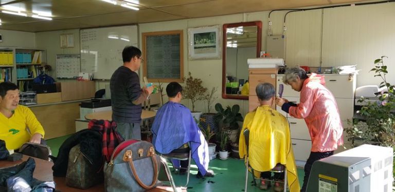 사랑의 이발봉사